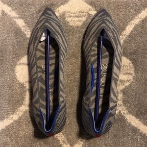 EUC Grey Zebra Rothy’s size 6.5